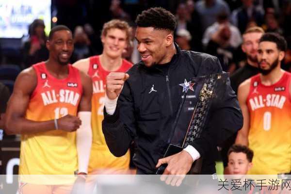 NBA全明星赛 23 年，字母哥队 184 比 175 击败詹姆斯队，谁是最大功臣